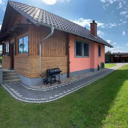 Willa Rozowy Domek Rakowice Male Exterior foto