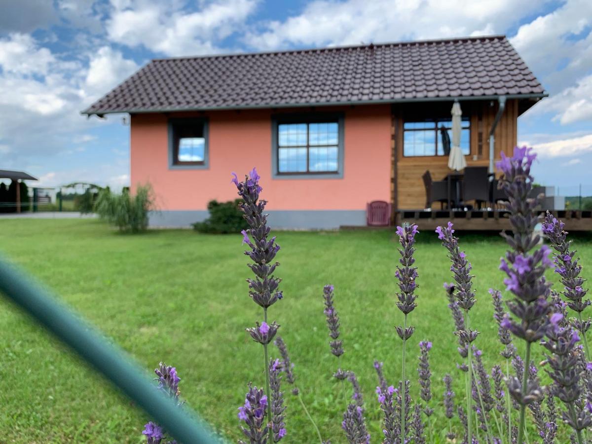 Rozowy Villa *